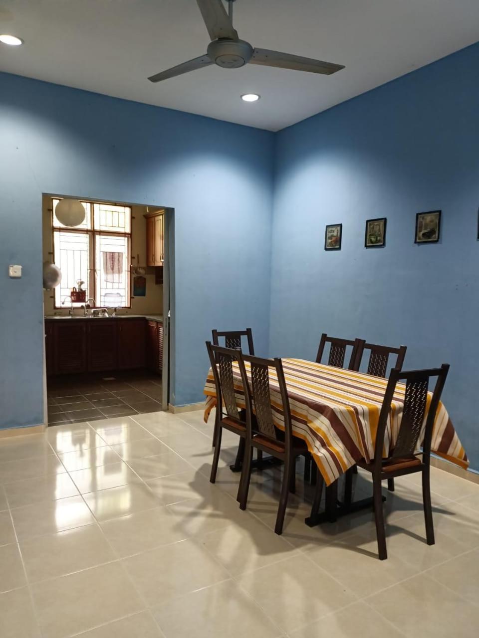 Yasmeen Homestay Kemaman Chukai Zewnętrze zdjęcie